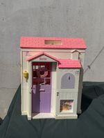 Mattel Barbie 1996 Vintage Folding Pretty House + Handful of Accessories