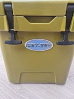 Icey-Tek 18Ltr Cube Cool Box with Handle Khaki Green