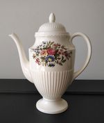 Wedgwood Creamware ‘Conway’ Pattern Coffee Pot With Lid, 1.5 Pint - 1966 - Mint