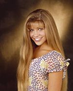 Danielle Fishel [Boy Meets World] 10"x8" Unsigned Photo 82915