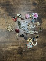 Vintage Signed Jewelry Lot Trifari Coro Monet Loose Earrings Repair