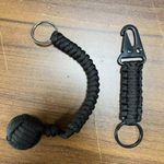 Outdoor Self Defense Monkey Fist Steel Ball Paracord Keychain Safety Tool