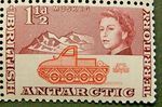 BRITISH ANTARCTIC TERRITORY 1963-69 SG3 1½d. MUSKEG (TRACTOR)  -  MNH