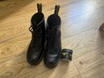 Dr. Martens 1460 Smooth Leather Boots – Women’s UK 7