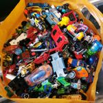 Bundle/job lot Of 20 Random Used Hot Wheels Cars. 