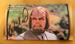 AUTOGRAPH STAR TREK MICHAEL DORN HAND SIGNED WIDE VISION TRADING CARD