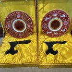 2 Chinese Decorative Plates