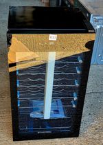 Russell Hobbs Wine Cooler & Drinks Fridge 34 Bottle 93L Freestanding RH34WC101B