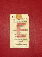 Everton v Nottingham Forest Div 1 ticket stub 7.10.1961 goodison park