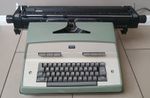 Vintage 1960s IBM Model D Executive Electric Typewriter + Manuals, Mat & Cover