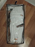 Gunn & Moore GM Hero 303 Pads (Youth)