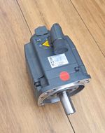 Siemens SIMOTICS S Servo Motor 1FK7060-2AC71-1BG0 1.4kW IP65 Low Inertia