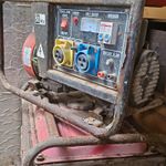 Portable Power Generator 230V 50Hz AC 12V DC Output with Voltmeter & Breaker