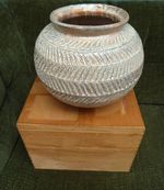Impressive large Japanese Ko-Karatsu Stoneware Jar & Tomobako Box, Shinzan Kiln