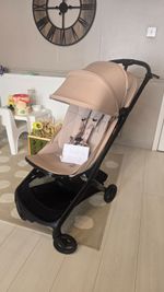 bugaboo butterfly 2 in taupe