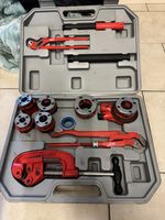 Plumbers Pipe Threading Tool Kit