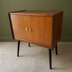 Fab Vintage Mid Century Modern Homeworthy Teak Petite Record Vinyl LP Cabinet