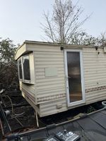 Static Caravan 12x4mtr 3 Bed Kitchen Diner With Shower And Toilet.