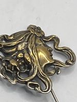 BEAUTIFUL ART NOUVEAU HAT PIN   (B82)