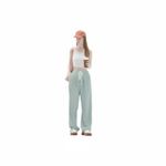 Casual Girl Model Hand-Painted 1/18 Scale Female Figure for Display Case