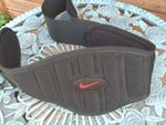 Nike Cross Training Weight Lifting Belt Black Size M Metal Hook and Loop