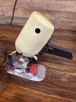 ELECTRIC RC-100 FABRIC CLOTH CUTTING MACHINE