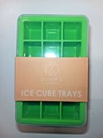 Oliver's Kitchen ® Ice Cube Trays - Set of 2 - Easy to remove silicone base NEW