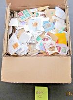 SMALL BOX OF USED GB CHARITY MIX KILOWARE MOSTLY DEFIN'S & MAINLY PRE 1990#04523