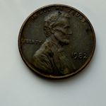 Rare 1982 Large Date Lincoln Memorial Penny - 3.1 Grams - RB- No Mint