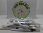 Jumping spider brush. Soft brush for moving spider
