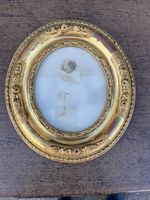 Fabulous Antique Gilded Oval Frame 9 X 8 Inches