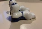 Ceramic Chopstick rests set of 2 people figurines cute white blue vintage 