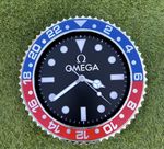 Designer wall clock 30cm round 