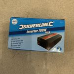 New Silverline 12V To 230V AC Car Van Caravan Power Inverter 700w 