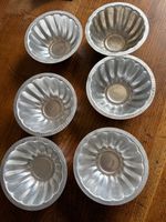 Set Of six VINTAGE JELLY MOULD - ALUMINIUM - made in Italy 4 inch wide ..
