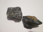RETIREMENT SALE:- GRADE AAAA  MIXED ROUGH STONES 5KG @ £40.00 PLUS £9.59 P&P.