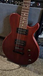 Dean Evo Xm Electric Guitar. Full setup, new strings ect.