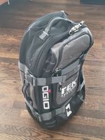 Ogio Layover Travel Bag Rolling Wheeled 22" Suitcase Carry On Luggage EXCELLENT 