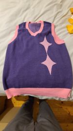 Genuine Netflix KPOP Demon Hunters 'Mystery' Tanktop and Generic Yellow Top