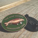 GENUINE ** The Carp Society Horseshoe Lake pinbadge - NEW..