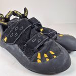 La Sportiva Tarantula Climbing Shoes Men's Size 9 Mounting Rock Black/Yellow