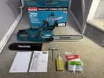 Makita 40v MAX  XGT  Chainsaw 14” Bar.  Rear handle.  Never Used.  Bare unit.