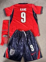 England Football Kit for Kids Age 7-8 Never Been Worn check my page