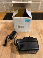 Maplin 12V 400 mA regulated 230V mains AC transformer - reversible polarity
