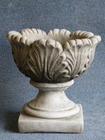 TULIP VASE HAND CAST STONE OUTDOOR GARDEN ORNAMENT PLANTER FLOWER POT GIFT