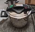 Pressure Cooker