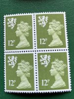 GB Stamps Scottish Regionals 4x 12p phosphorised paper Block MNH SG S33 S2216