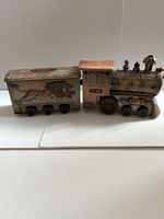 vintage Old Train Locomotive  lighter/Cigarette Case Musical
