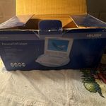 Bush PDVD0708 Portable DVD/CD Player 7in LCD Built-in Screen Silver.      4