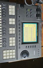 Yamaha QY700 Music Sequencer/Drum Machine/Workstation